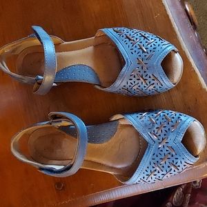 Blue open toe shoes size 7.5